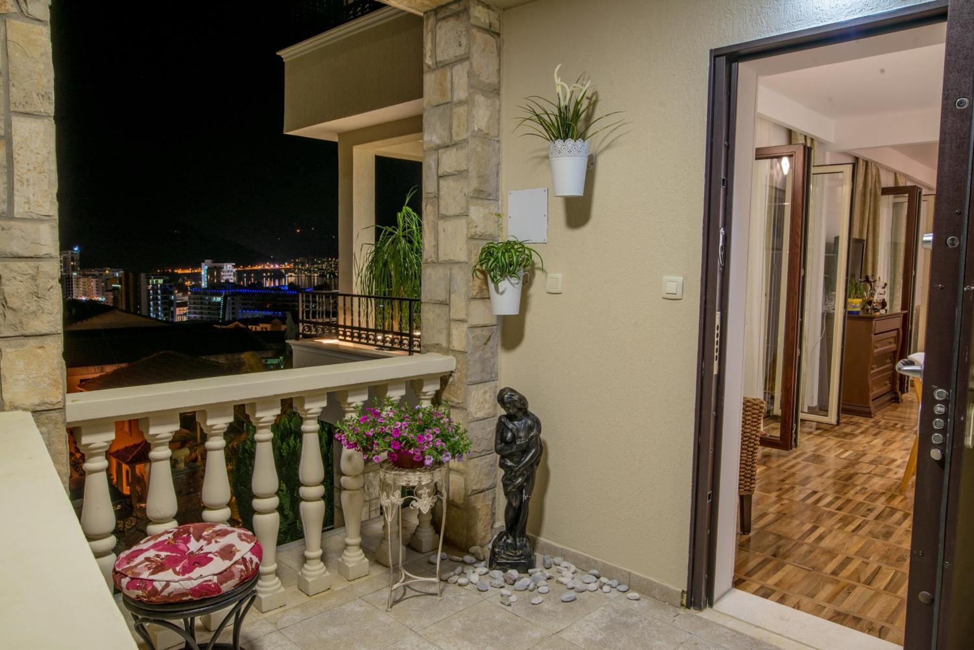 Danigo Apartment